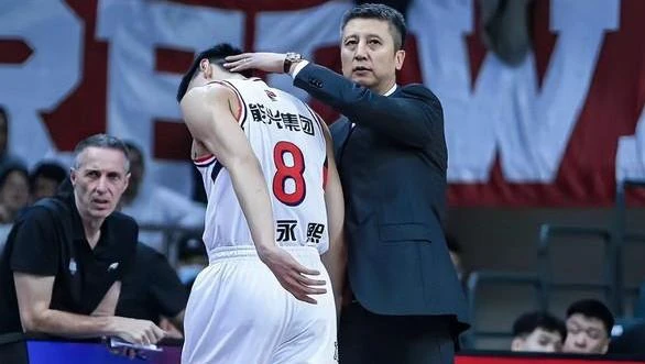 篮球训练检讨200字左右_1